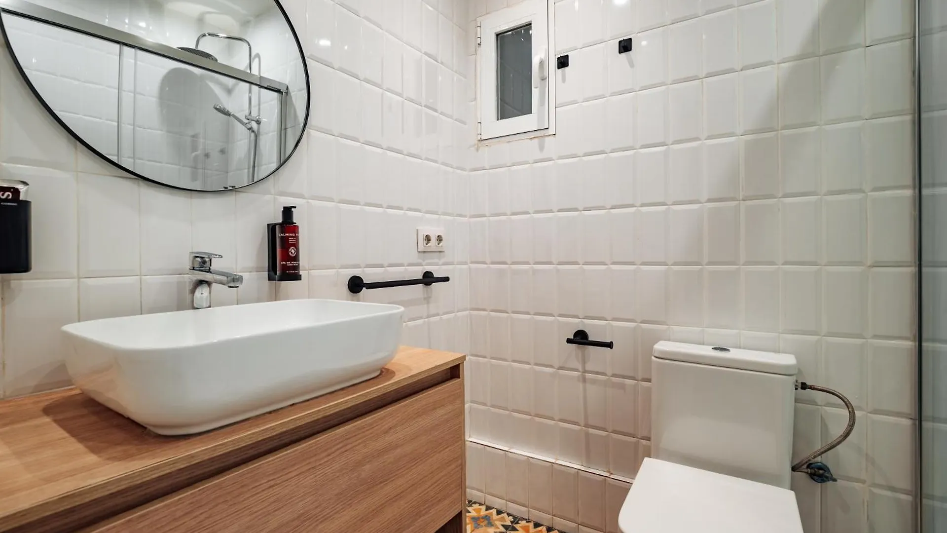 Design Apartments By Olala Homes L'Hospitalet de Llobregat 0*,