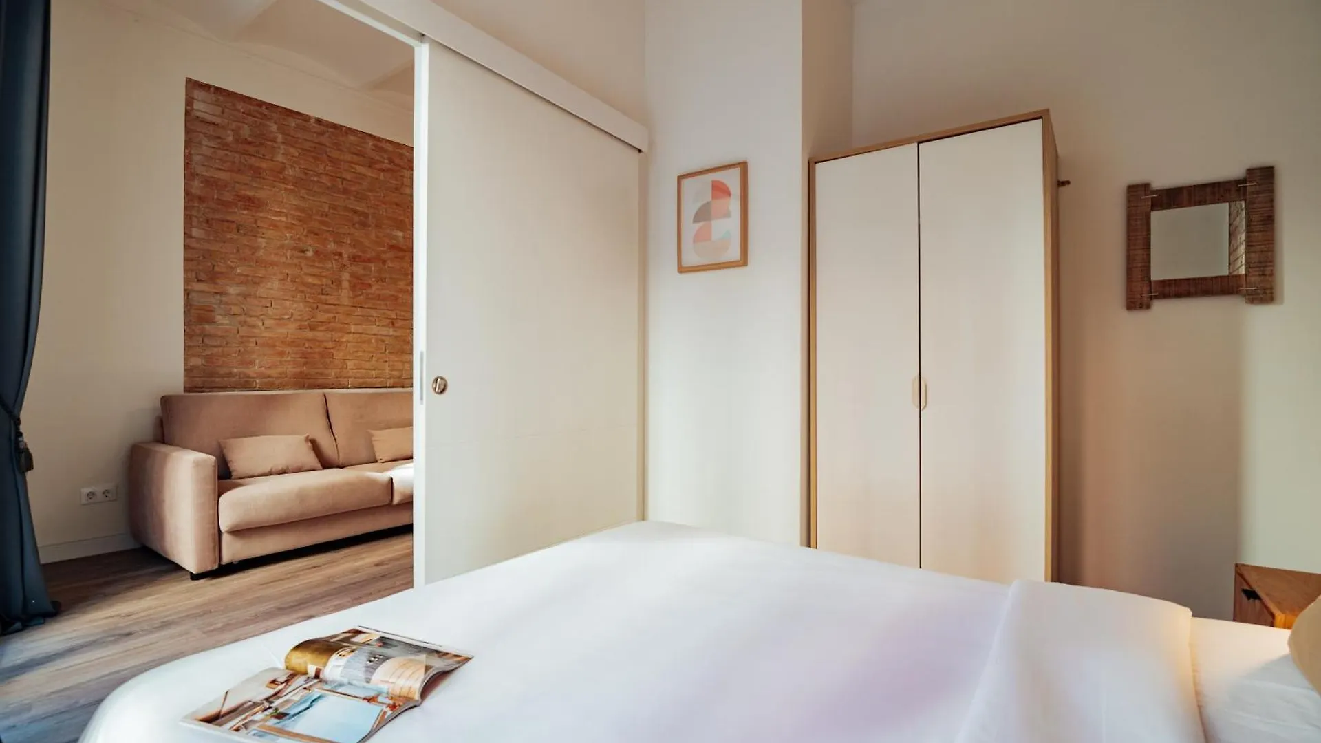 Design Apartments By Olala Homes L'Hospitalet de Llobregat 0*,