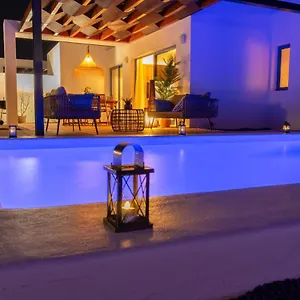 https://villalia-a6.in-canary-islands.com